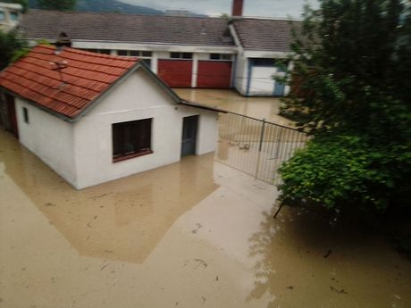 Ljubovija, poplave, izlivanje reke Ljubovija, poplave, izlivanje reke