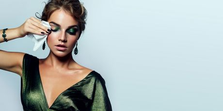 Šminka, seksi devojka Šminka, seksi devojka
