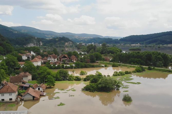 Lučani, poplavljena Morava, poplave