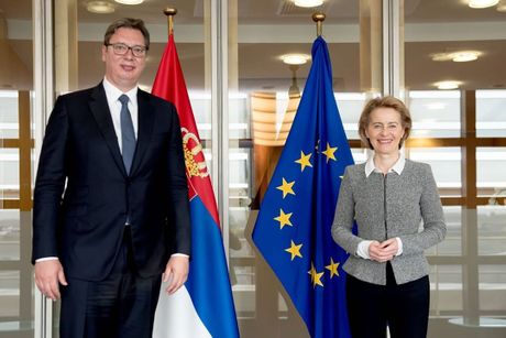 Aleksandar Vučić i Ursula fon der Lajen Aleksandar Vučić i Ursula fon der Lajen