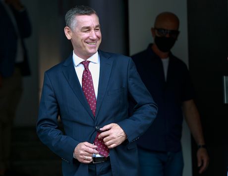 Kadri Veseli, Kadri Veselji Kadri Veseli, Kadri Veselji