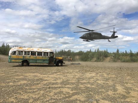 Fairbanks Bus 142, Aljaska, helikopter Fairbanks Bus 142, Aljaska, helikopter
