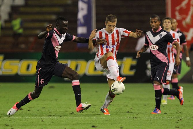 Crvena zvezda, Bordo, Darko Lazović Crvena zvezda, Bordo, Darko Lazović