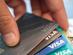 Visa card, viza, kupovina, kreditna kartica, onlajn, e-kupovina, internet, plaćanje, ekonomija