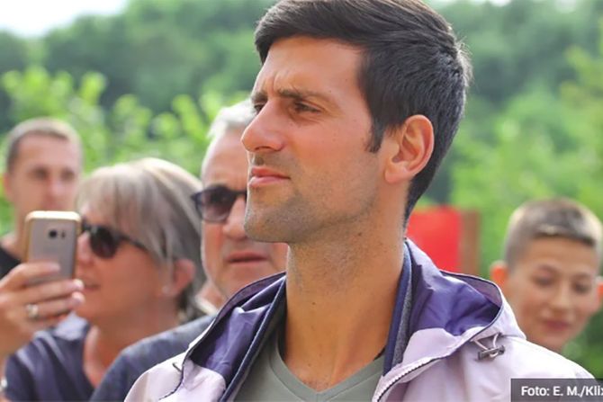 Novak Đoković u poseti bosanskim piramidama Novak Đoković u poseti bosanskim piramidama