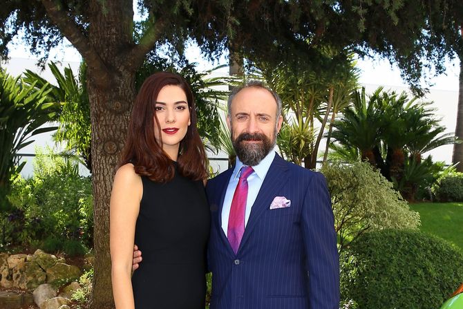 HALIT ERGENC, BERGUZAR KOREL