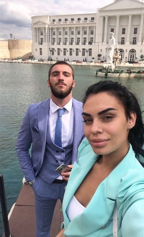 Mina Vrbaški, Mensur Mina Vrbaški, Mensur