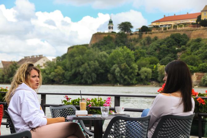 Novi SAD, panorama, centar grada,  PETROVARADIN lepo vreme suncano suncan dan