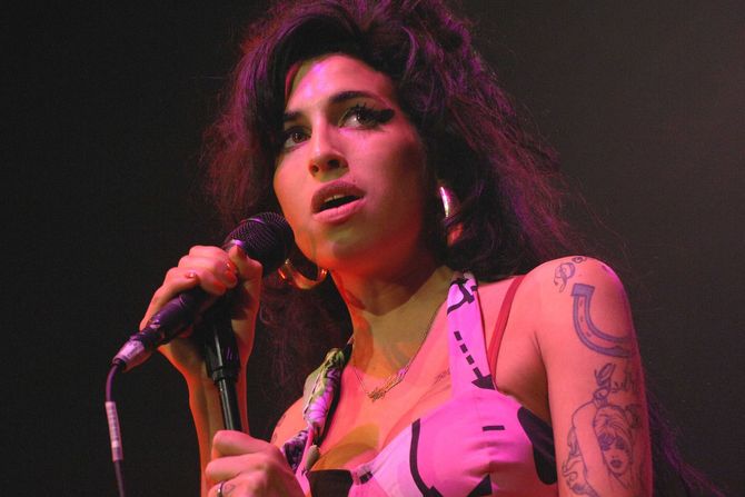 Ejmi Vajnhaus, Amy Winehouse