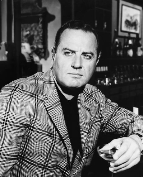 Brad Dexter Brad Dexter