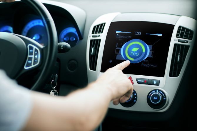 Hibridni automobil Hibridni automobil