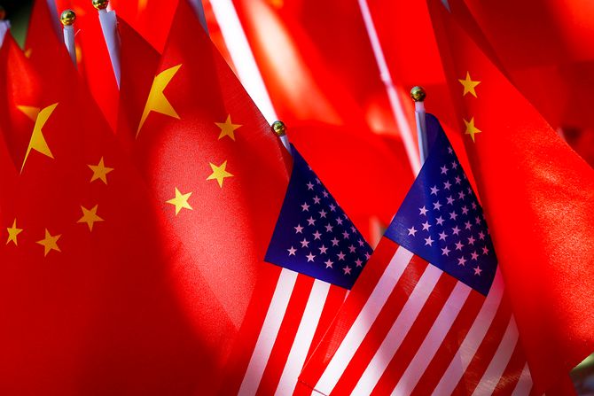 Kina, Amerika, diplomatski konflikt Kina, Amerika, diplomatski konflikt