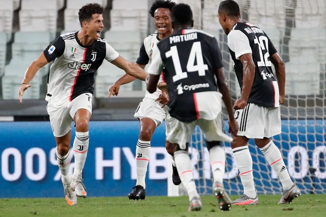 Juventus pobeđuje Sampdoriju za titulu prvaka Juventus pobeđuje Sampdoriju za titulu prvaka