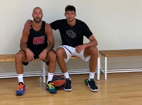Vasilis Spanulis, Tristan Vukčević Vasilis Spanulis, Tristan Vukčević