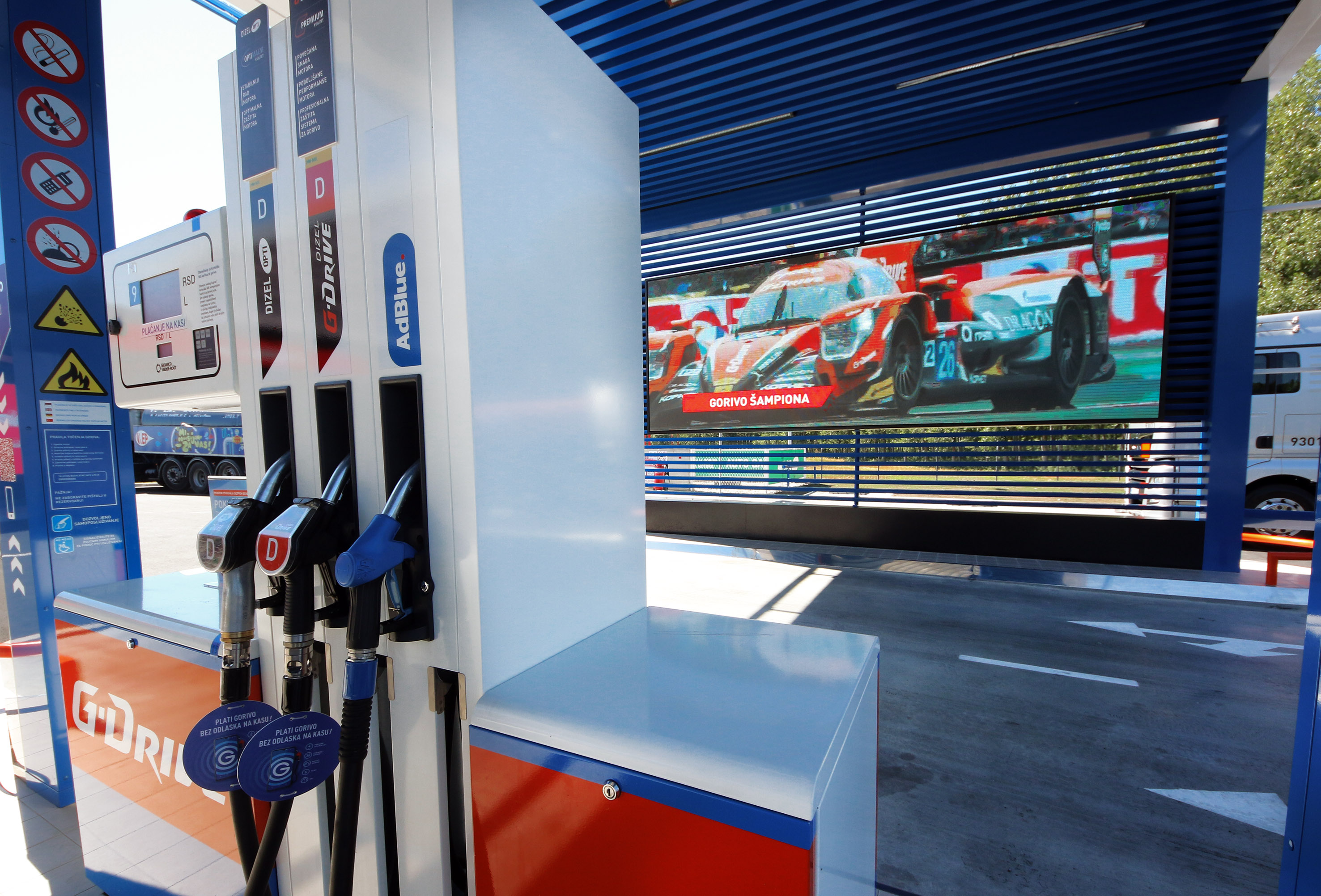 Haos na pumpama u SAD: Cene benzina probile četvorogodišnji rekord