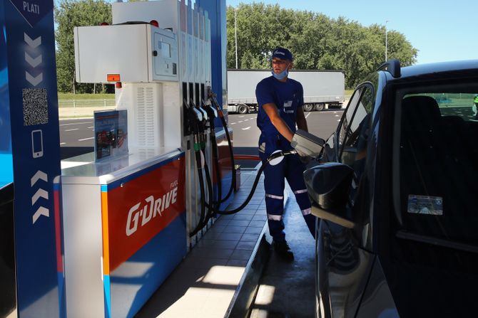 benzinska stanica, pumpa, benzin, gorivo, točenje goriva benzinska stanica, pumpa, benzin, gorivo, točenje goriva