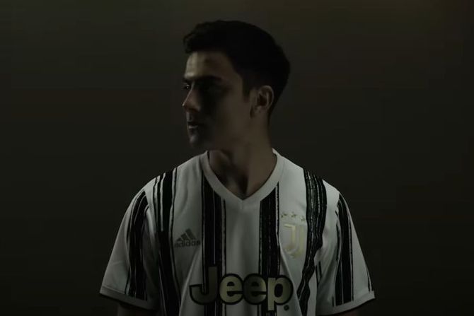 FK Juventus, novi dres, Paulo Dibala