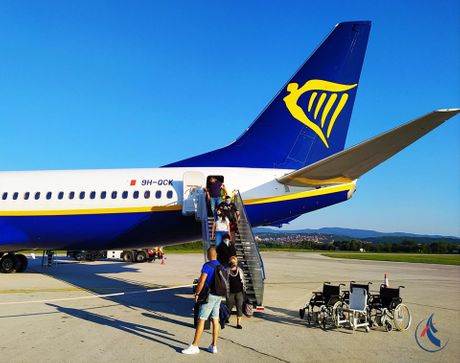 Ryanair, avio, kompanija, let, Niš