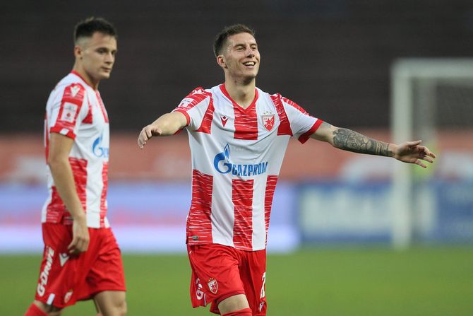 Veljko Nikolić, FK Crvena zvezda Veljko Nikolić, FK Crvena zvezda