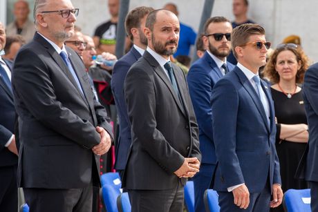 Centralno obelezavanje Dana pobede i 25. godisnjice akcije akcija Oluja, Centralno obelezavanje Dana pobede i 25. godisnjice akcije akcija Oluja,