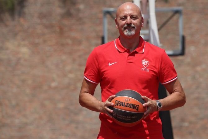 saša obradović saša obradović