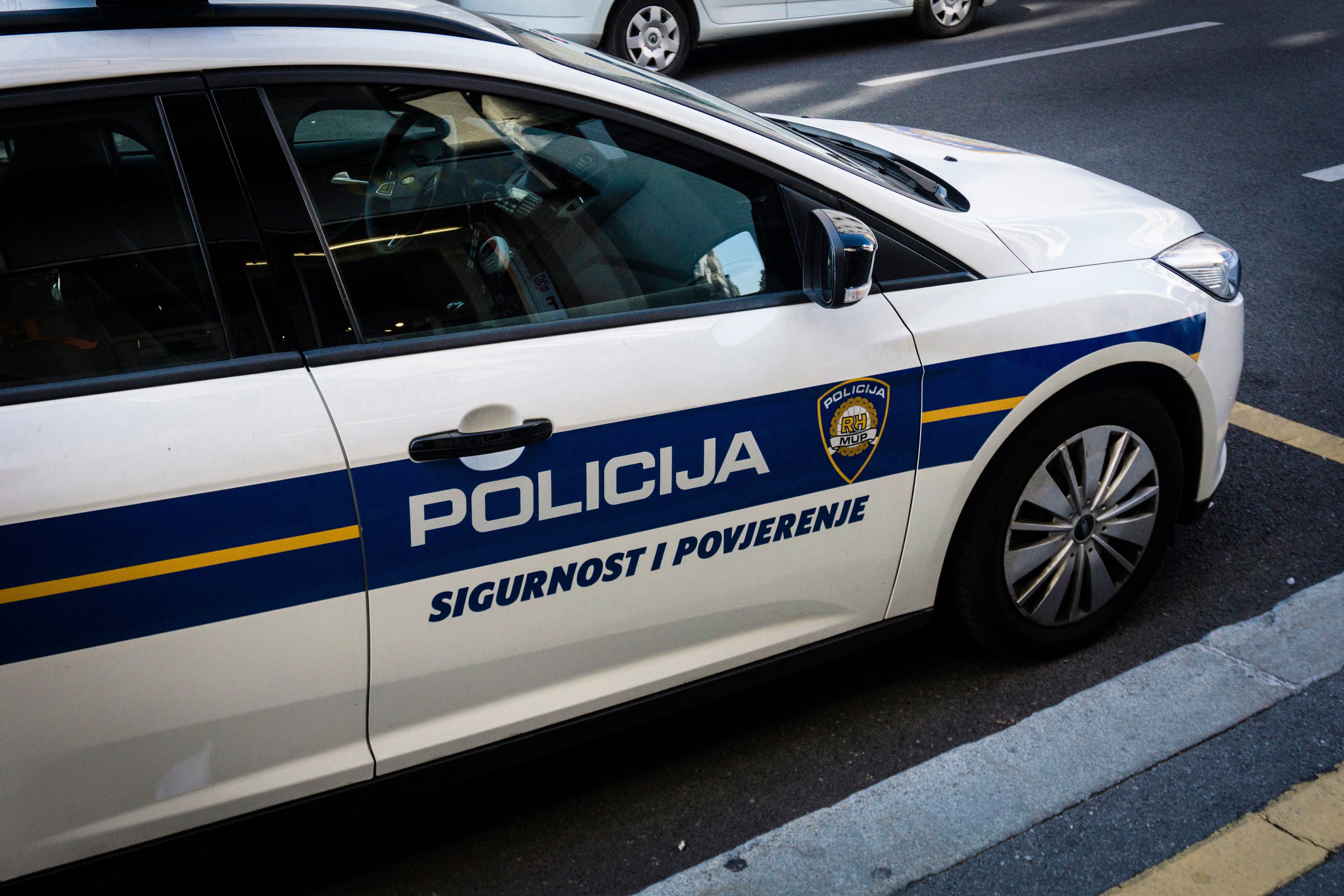 Policija objavila detalje o bandi koja je juče otela muškarca ispred Arene u Zagrebu: Strpali ga u gepek