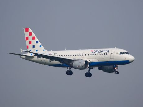 Croatia Airlines, Kroacija Erlajnz