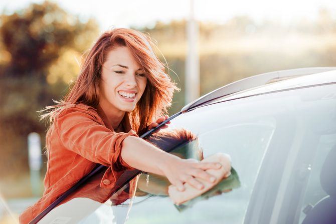 Pranje kola, automobil, šoferšajbna Pranje kola, automobil, šoferšajbna
