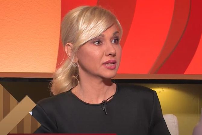 Ivona Pantelić Ivona Pantelić