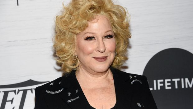 Bette Midler, Bet Midler