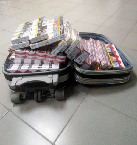 Automobil, cigarete, Horgoš, carina Automobil, cigarete, Horgoš, carina