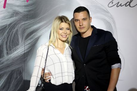 Danijela Karić Ivan Mileusnić Danijela Karić Ivan Mileusnić