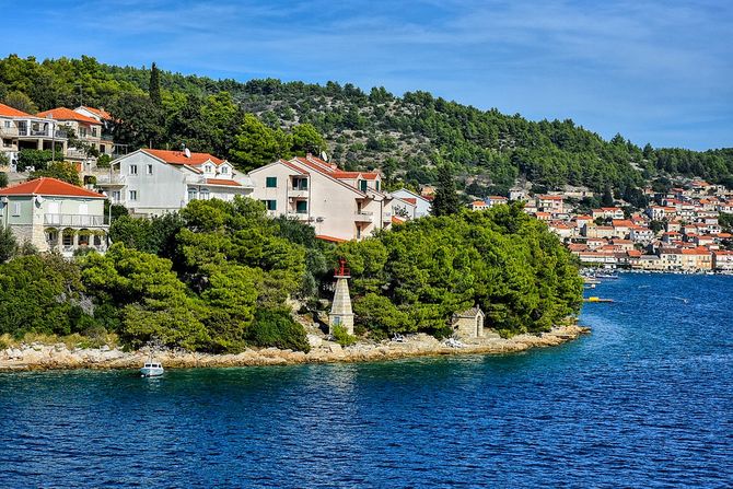 Korčula, Hrvatksa jadransko more plaža