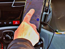 Google Maps, Gugl Mape