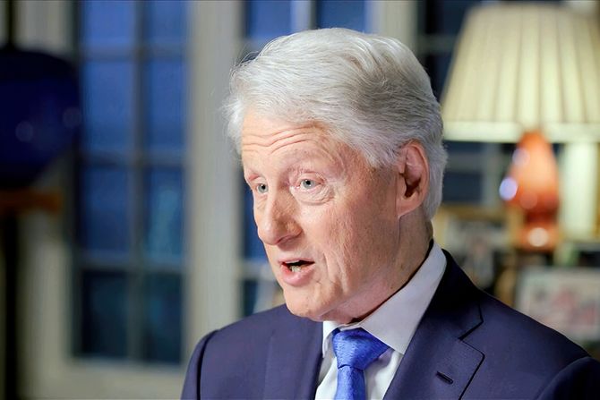 Bill Clinton, Bil Klinton