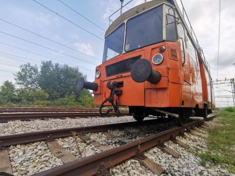 Lokomotiva, voz, Železnička stanica u Čačku, Čačak, voz, pruga Lokomotiva, voz, Železnička stanica u Čačku, Čačak, voz, pruga