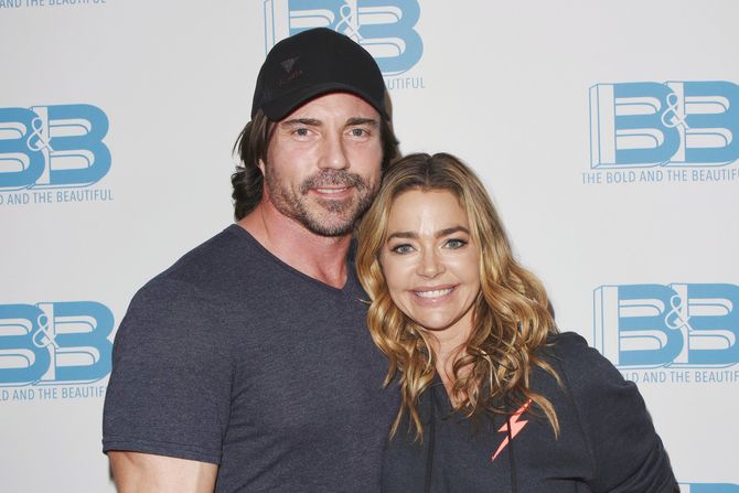 Denise Richards, Aaron Phypers