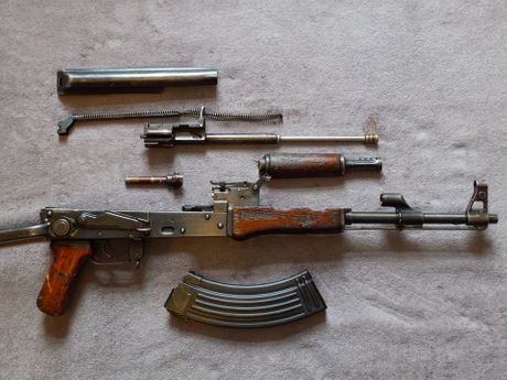 Kalašnjikov, AK-47, puška, automatska pška