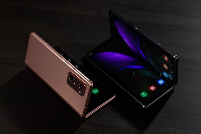 Samsung Galaxy Z Fold2