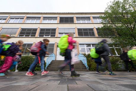 Drezden Nemačka škole škola đaci učenici