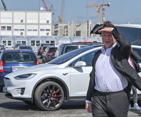 Elon Musk, Ilon Mask, Tesla Gigafactory Elon Musk, Ilon Mask, Tesla Gigafactory