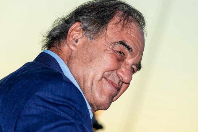 Oliver Stone, Oliver Stoun