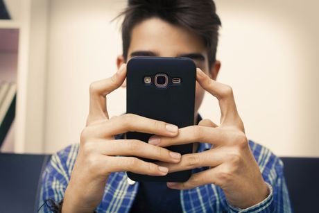 Decak, telefon Decak, telefon