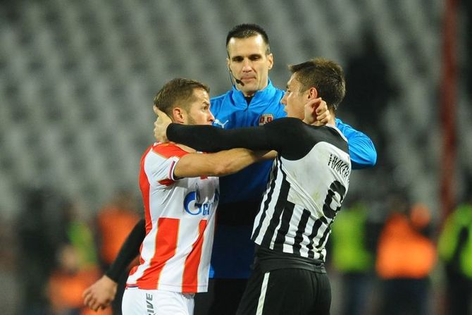 Nemanja Nikolić, Goran Čaušić, FK Partizan