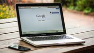 Gugl debelo kažnjen zbog kršenja autorskih prava u Evropi: Odustao od žalbe