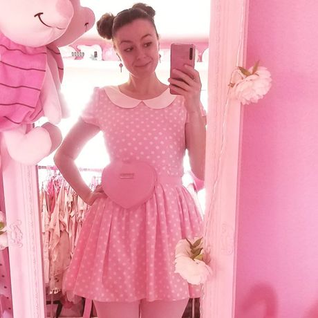 yasi pinkarella yasi pinkarella