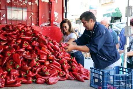 pijaca, zimnica, JAGODINA TRZNICA PAPRIKA