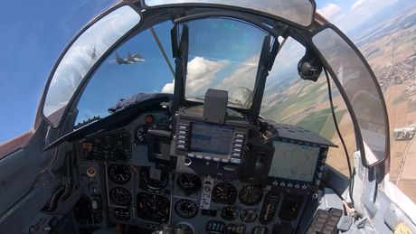 Avion, pilot Avion, pilot