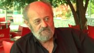 Lepa voditeljka je najmlađa ćerka Vuka Bojovića, jednu stvar je nasledila od oca: Studirala je težak fakultet