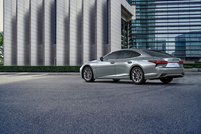 Lexus LS Lexus LS